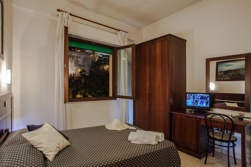 Hotel La Terrazza Cagliari Quarto foto