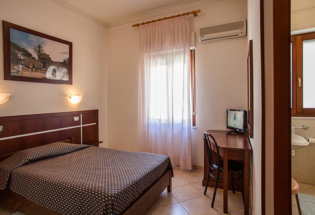 Hotel La Terrazza Cagliari Quarto foto