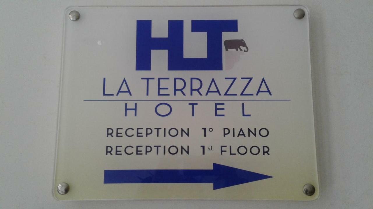 Hotel La Terrazza Cagliari Exterior foto