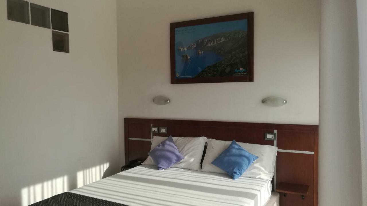 Hotel La Terrazza Cagliari Exterior foto